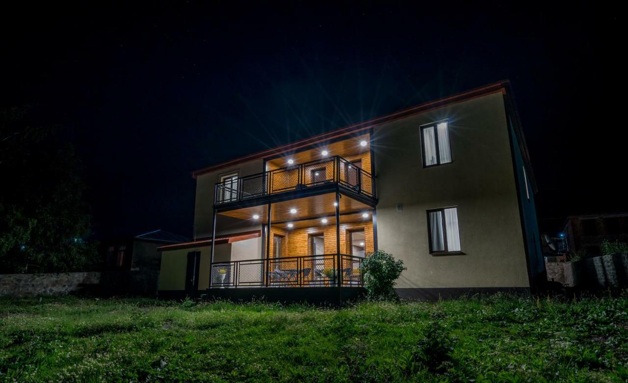 Travel Inn Kazbegi エクステリア 写真